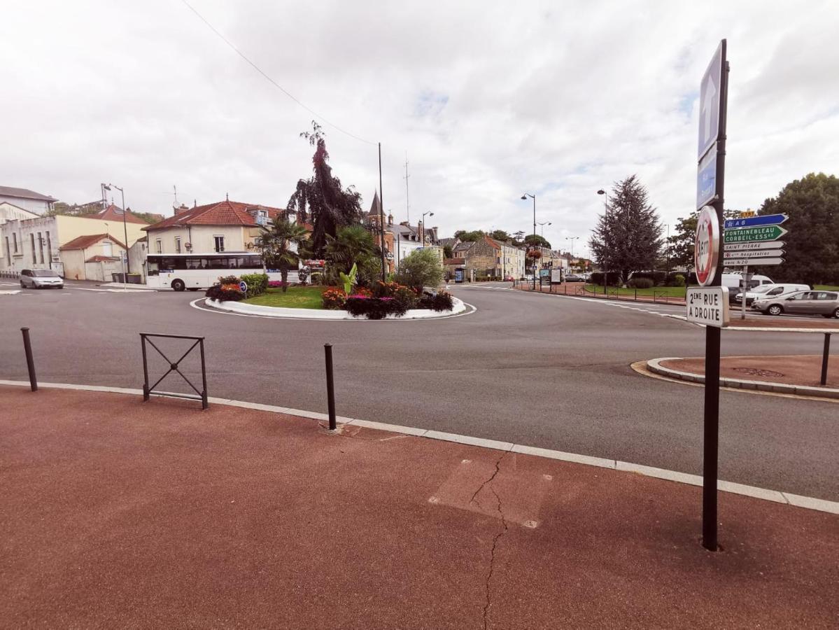 Appartement Pres De La Gare Rer C-Spacieux 4 Pieces Етамп Екстер'єр фото